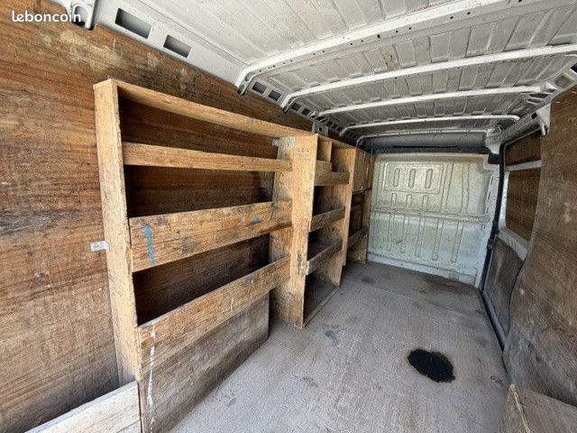 Fiat Ducato Maxi Fourgon Grand-Volume 40 FIAT DUCATO MAXI 180 CV L4 l5 GALLERIE GPS RADARS TEL ATERLIER ETC...(14 084HT) (image 22)