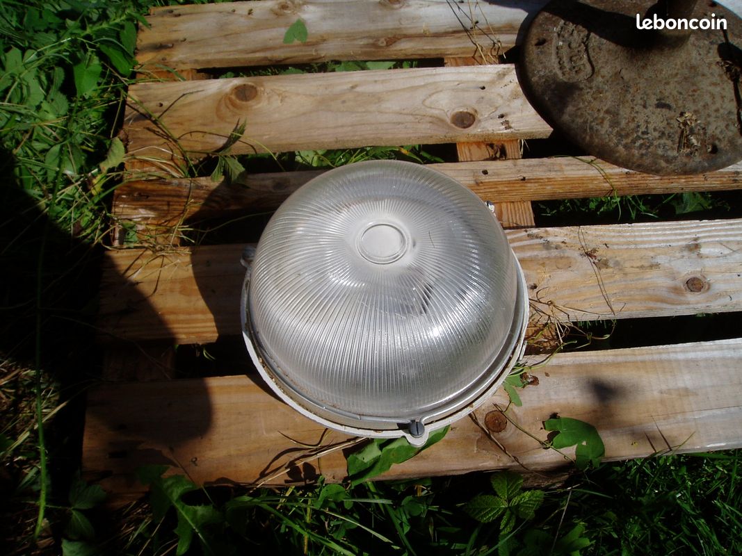 Plafonnier (image 1)