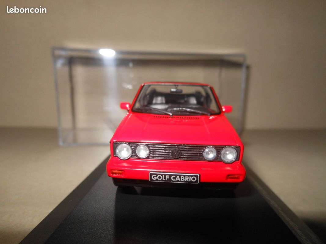Miniature Volkswagen Golf 1 Cab 1/43 cabriolet coupé rouge KARMAN - Collection