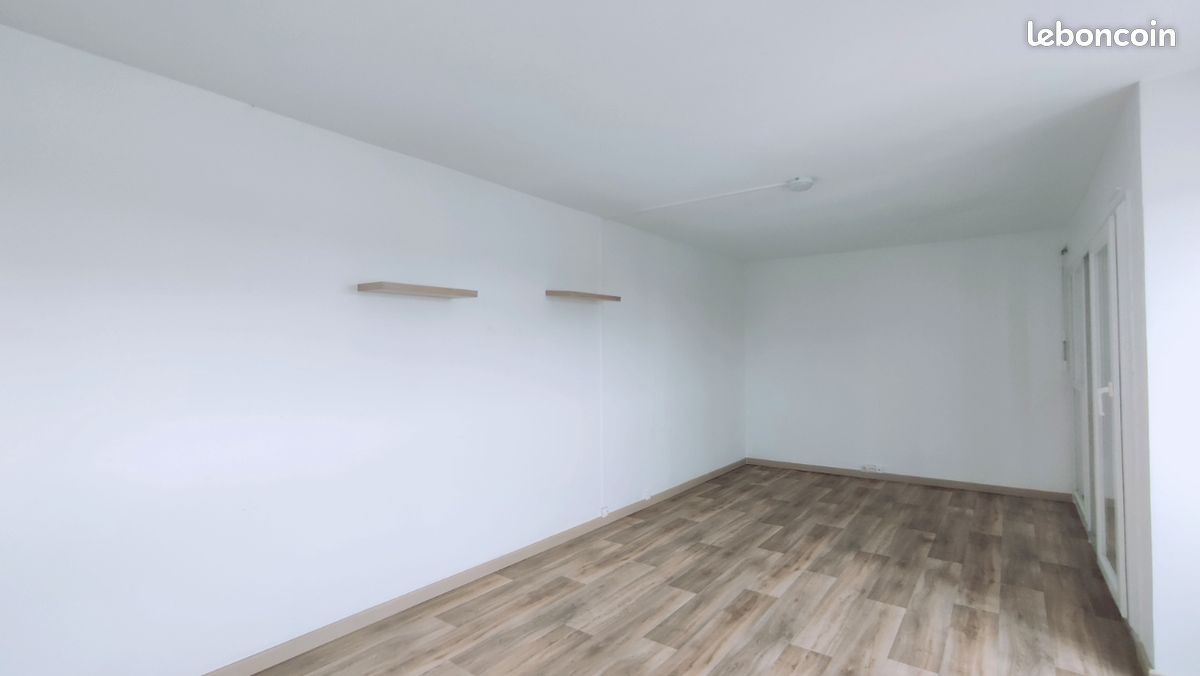 Appartement 4 pièces 84 m² · à Châtellerault · 84 m² · 64 000 €