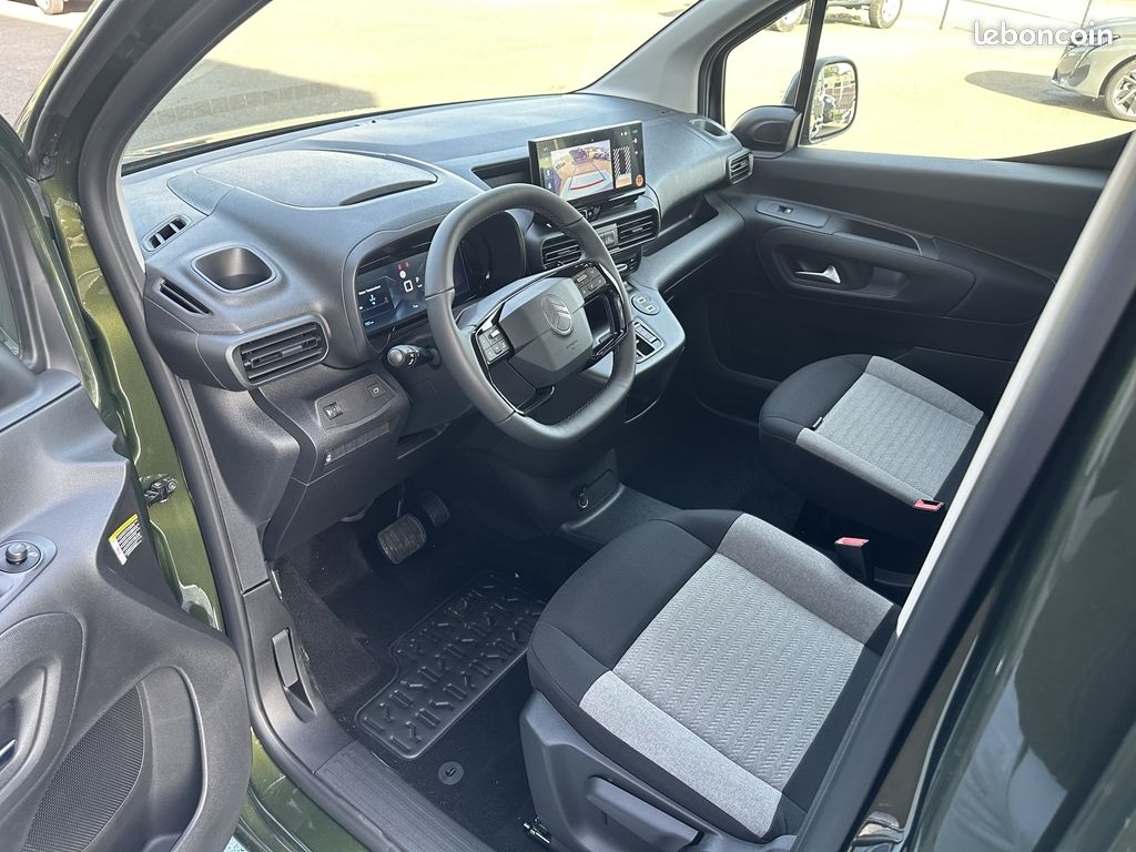 Citroen BERLINGO TAILLE M - 1.5 BLUEHDI 130CH S&S MAX EAT8 5 PLACES (image 9)