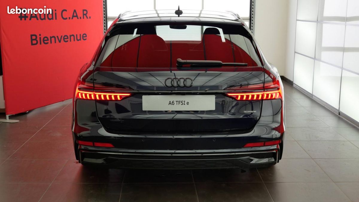Audi A6 Avant 55 TFSIe 367 ch S tronic 7 Quattro Competition (image 17)