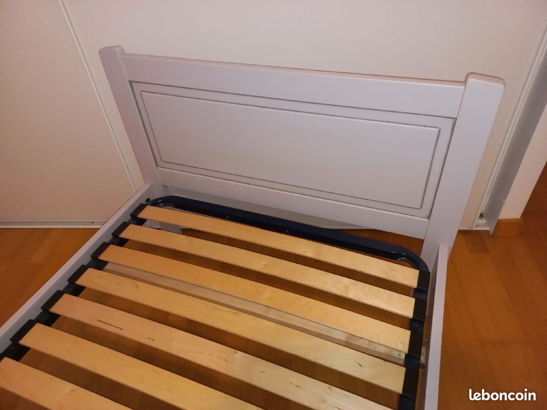 Lit 1 personne 90 cms bois massif+ sommier (image 3)