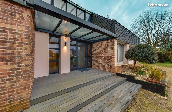 Maison 12 pièces 270 m²