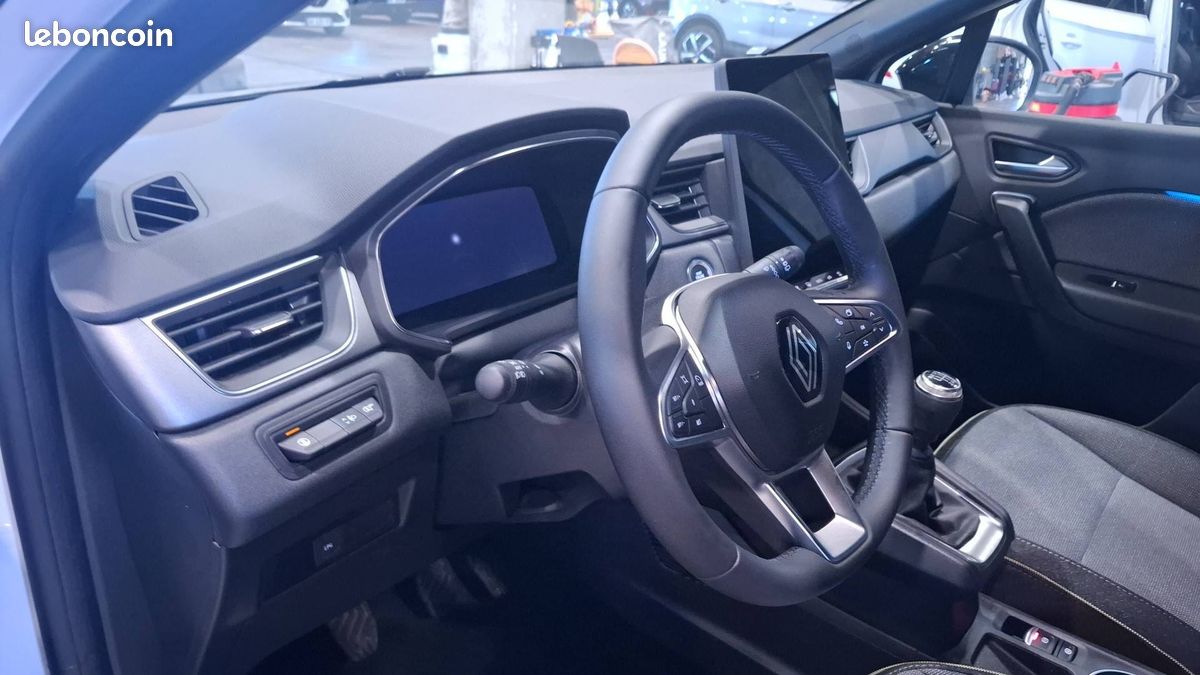 Renault captur eco g 100 ch techno (image 11)