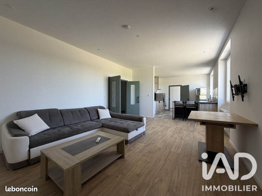 Appartement 4 pièces 103 m² · à Nouhant · 103 m² · 600 €