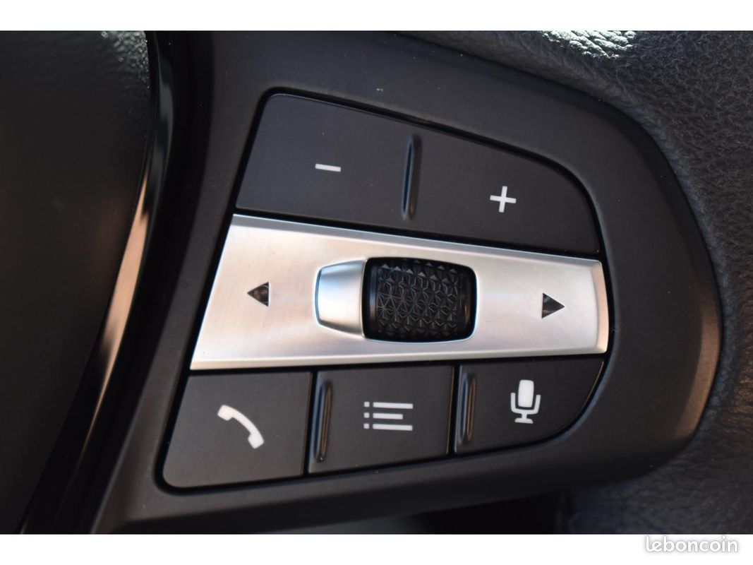 BMW SERIE 1 118i 136 ch DKG7 F40 (image 23)