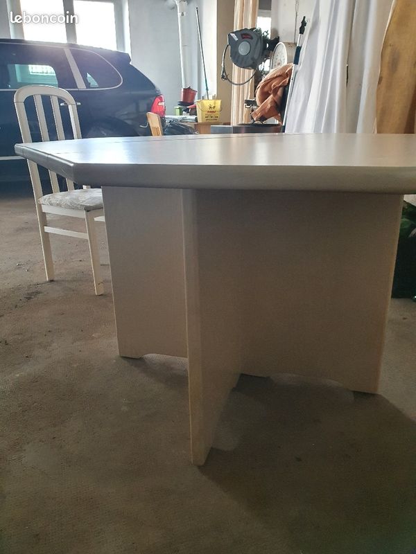 Table et chaises de salon (image 1)