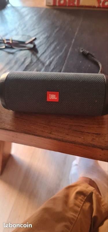 Jbl flip essentiel 2 (image 1)