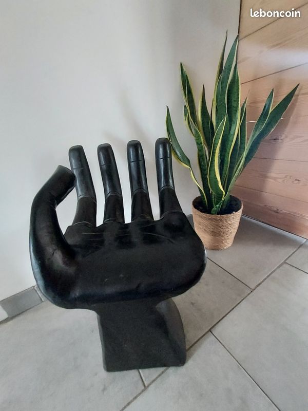 Tabouret assise main de bouddha (image 1)