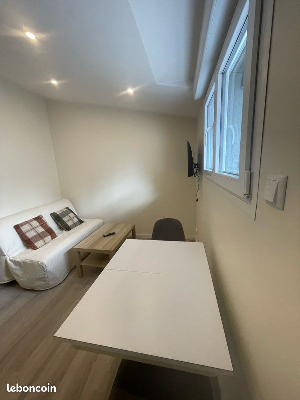 Appartement 1 pièce 17 m² · à Marseille · 17 m² · 640 €/mois