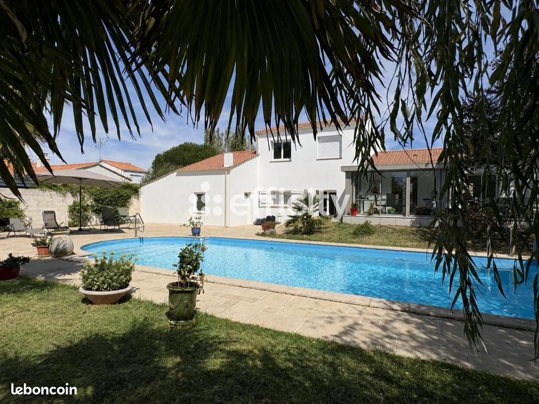 Maison 6 pièces 145 m² · à L'Île-d'Olonne · 145 m² · 523 000 €