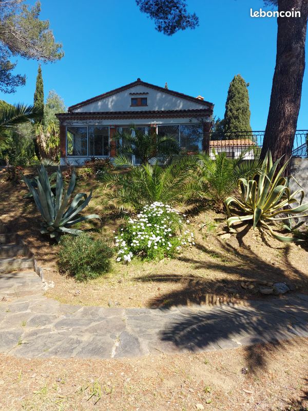 Maison 5 pièces 120 m² · à La Croix-Valmer · 120 m² · 850 000 €