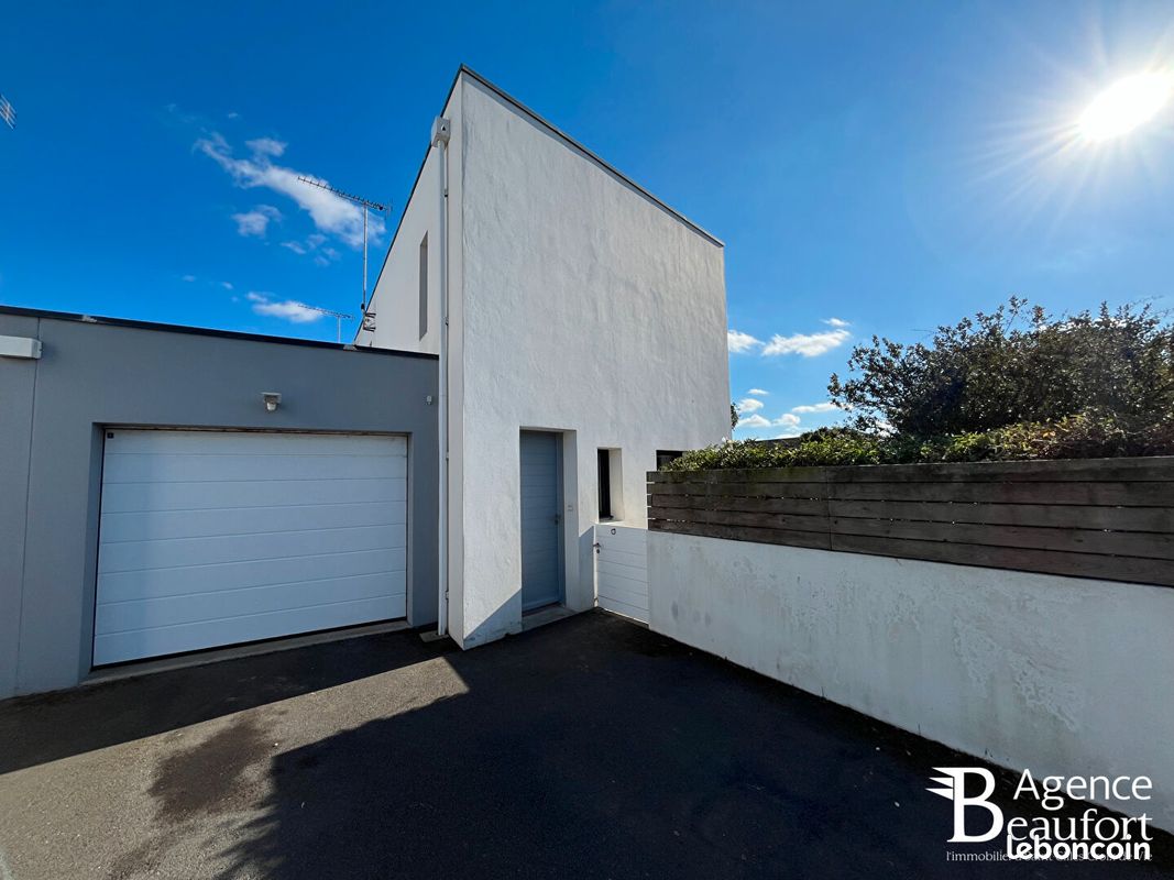 Maison 4 pièces 87 m² · à Saint-Gilles-Croix-de-Vie · 87 m² · 350 000 €