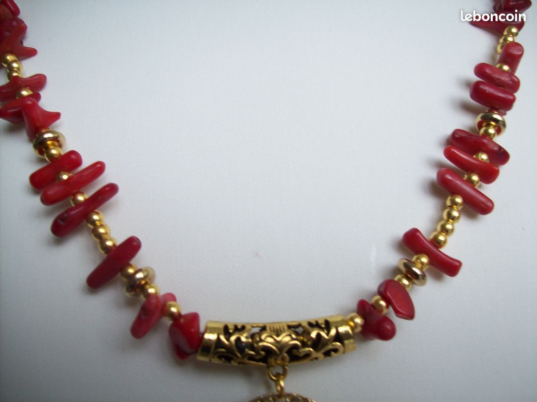 Collier Pendentif Et Broche Doré Style Art Nouveau, Avec CZ Rouge Et Perle - Neuf - Fait Main