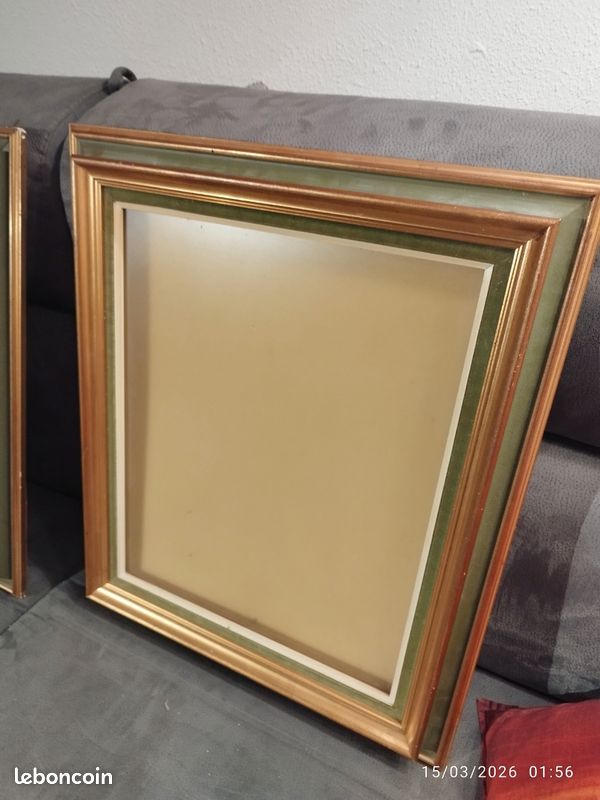 Deux cadres vintage en bois avec plaque en verre (image 5)