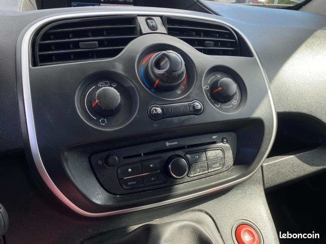 Renault Kangoo EXTRA R LINK 1.5DCI 95CV 9.900 HT- CLIM/RADARS AR/BLUETOOTH/REGULATEUR (image 13)