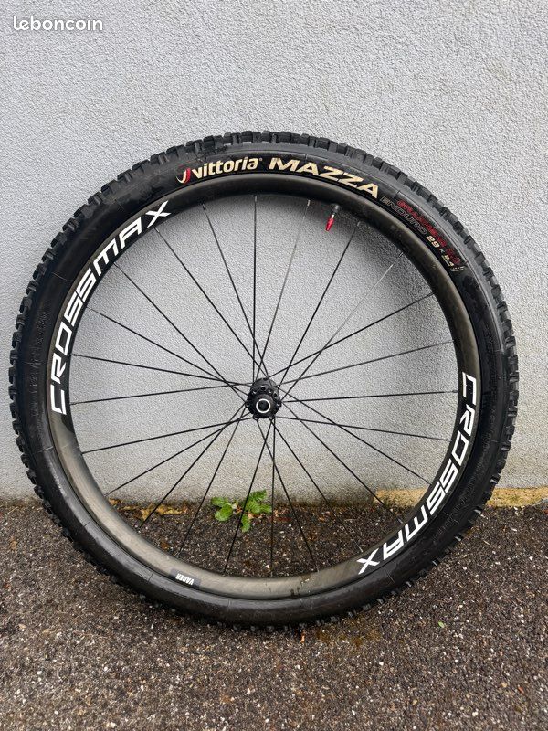 Mavic crossmax SLR 29 avant (image 1)