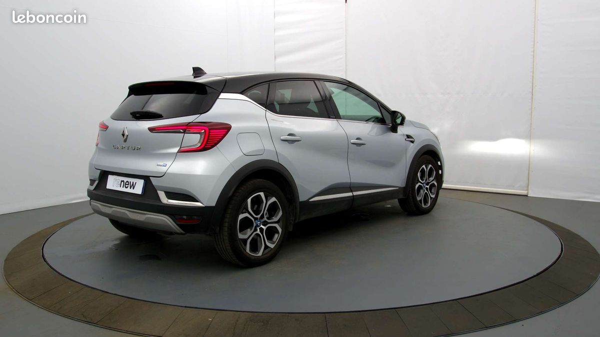 Renault captur e tech plug in 160 intens (image 2)