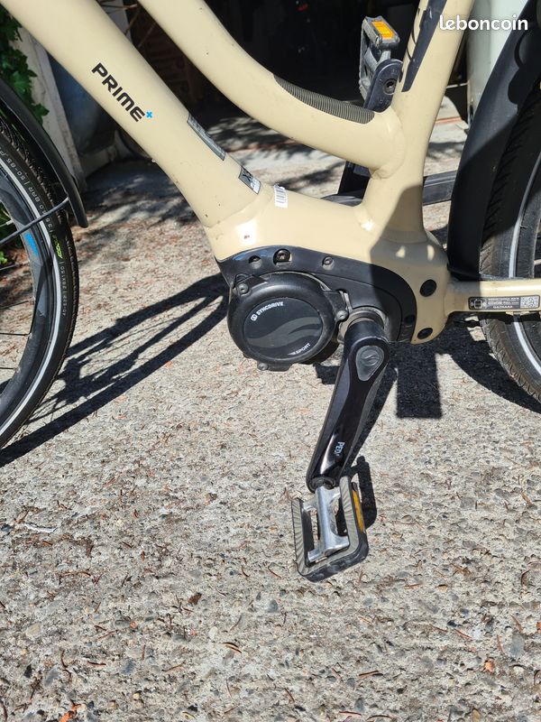 Vélo à Assistance Electrique GIANT PRIME E+ (2018) (image 8)