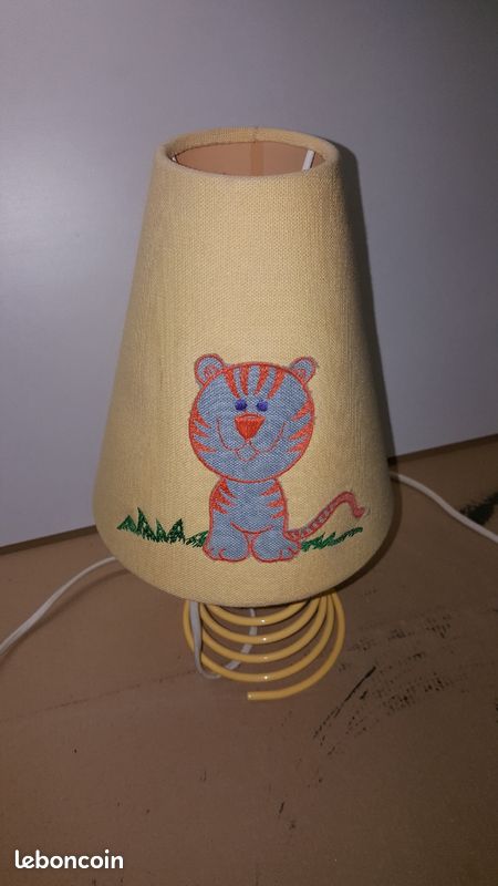 Lampe de chevet (image 1)