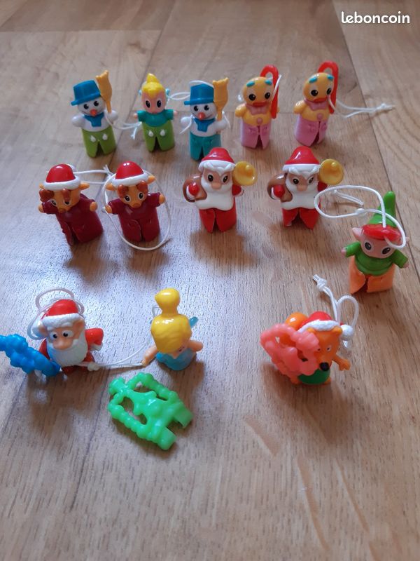 Lot de 30 figurines kinder Noël (image 2)