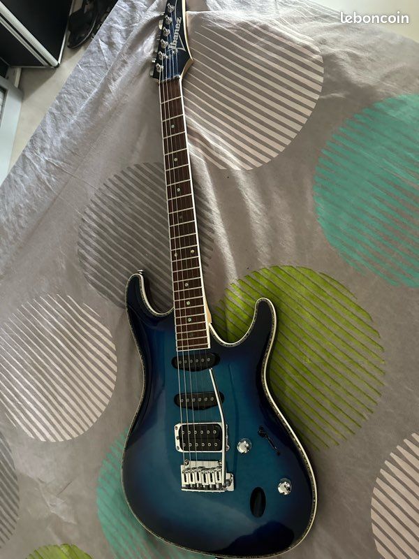 Guitare électrique SA360NQM-SPB Sapphire Blue Sabre (image 2)