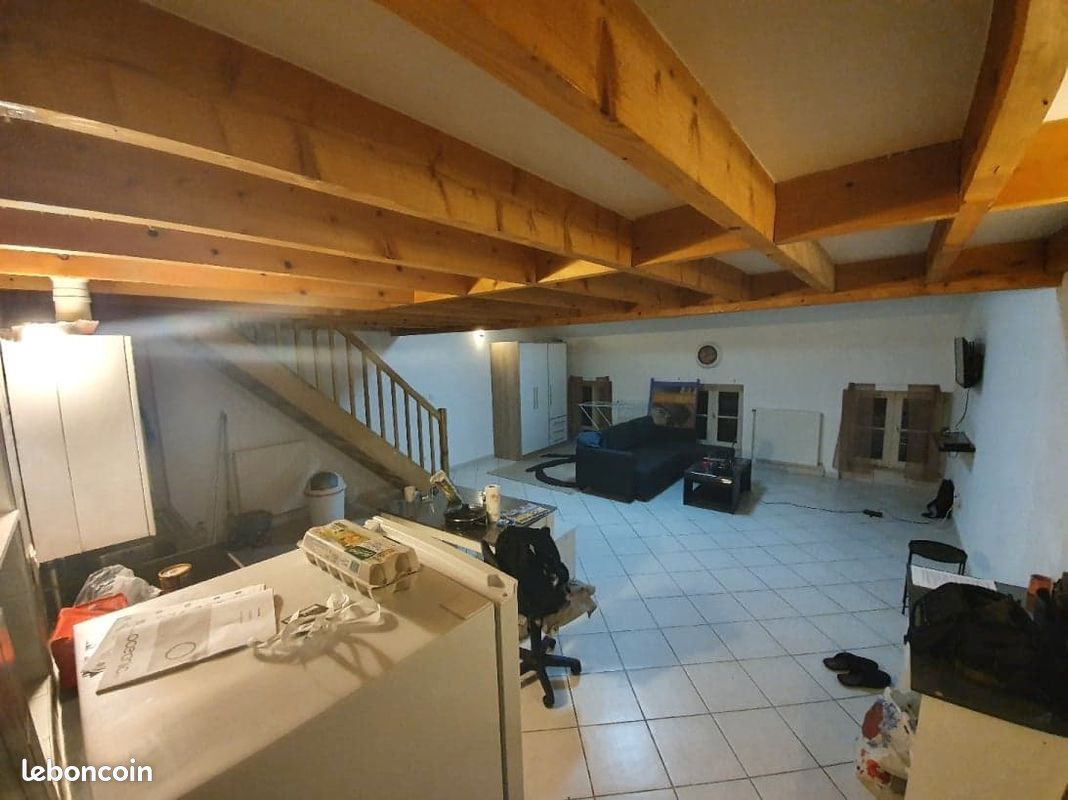 Appartement 1 pièce 65 m² · à Montélimar · 65 m² · 470 €