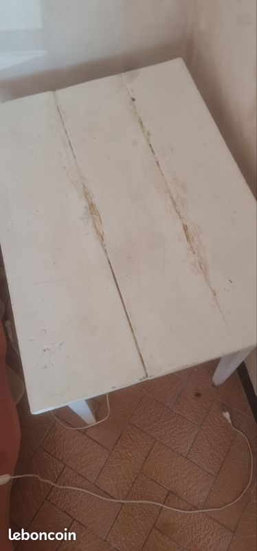 Table (image 2)