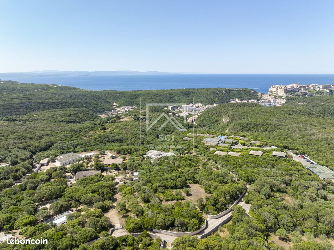 Terrain 4150 m² · à Bonifacio · 4 150 m² · 950 000 €