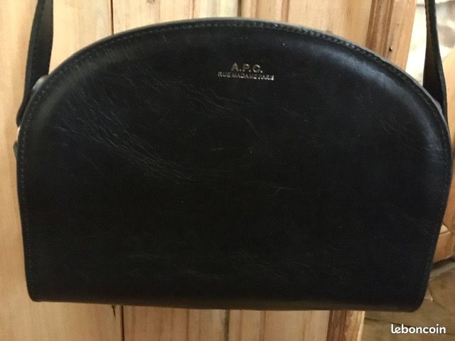 Sac cuir APC Paris (image 1)