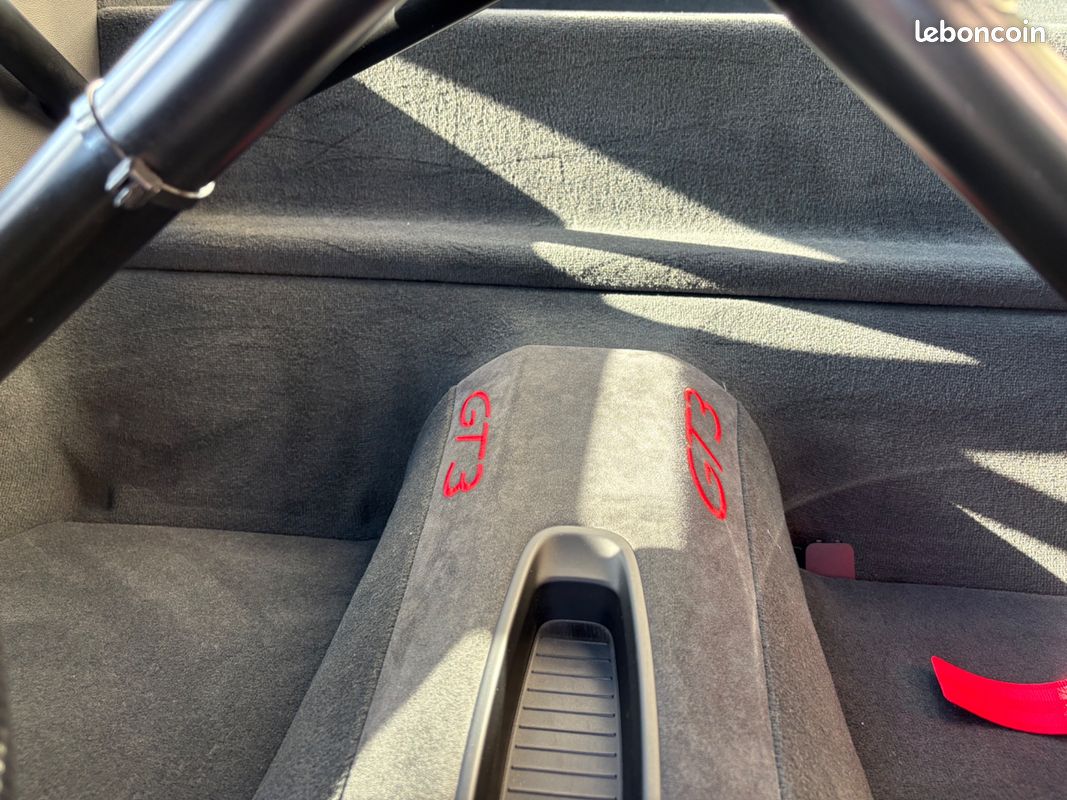 Porsche 911 gt3 4.0 500ch pdk echappement performance bose pack carbone siege elec chauffants camera (image 30)