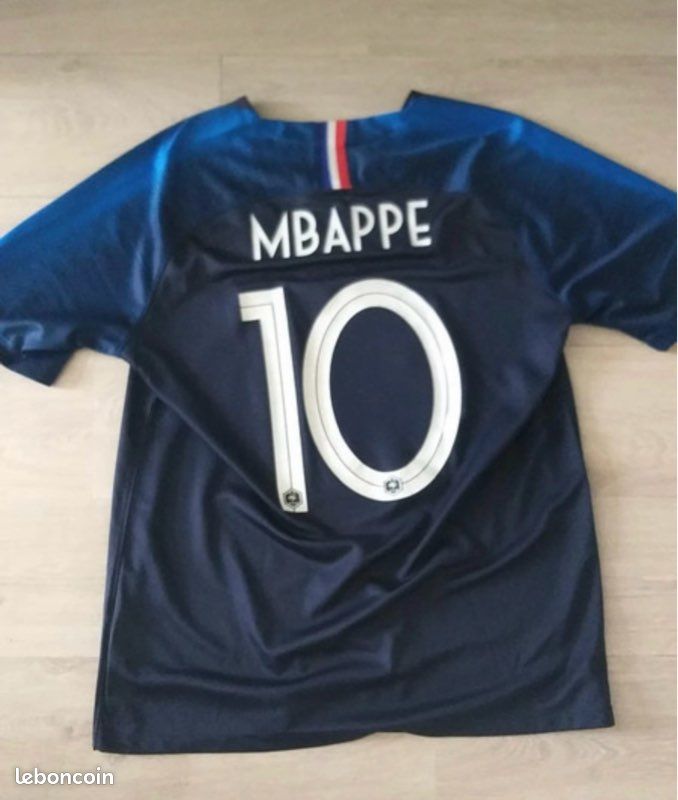 Les maillots de l'Équipe de France de Football 2018 enfin dévoilés