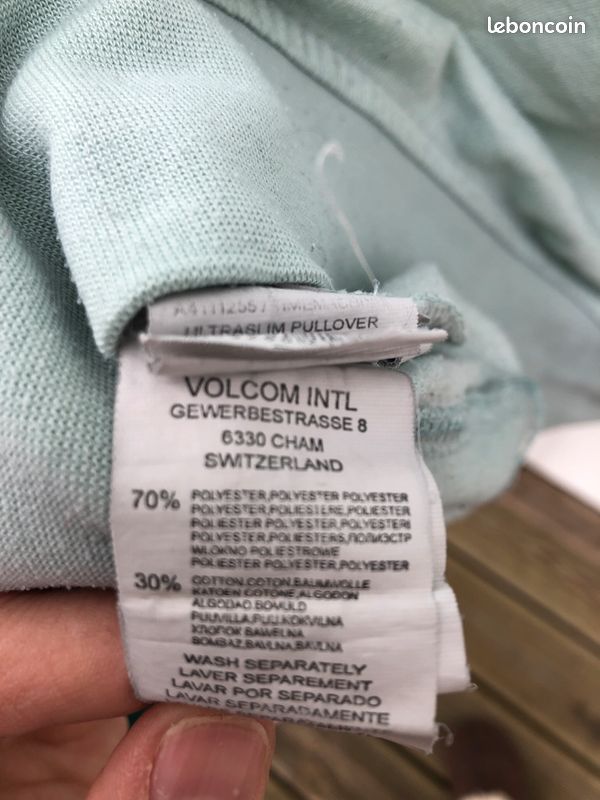Pull fin Volcom taille S (image 6)