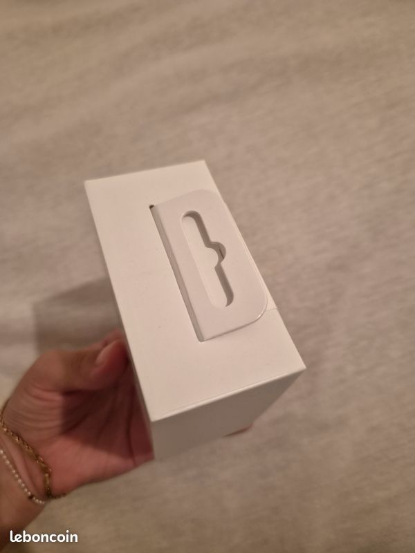 Ecouteur sans fil Samsung Galaxy Buds4 (image 6)