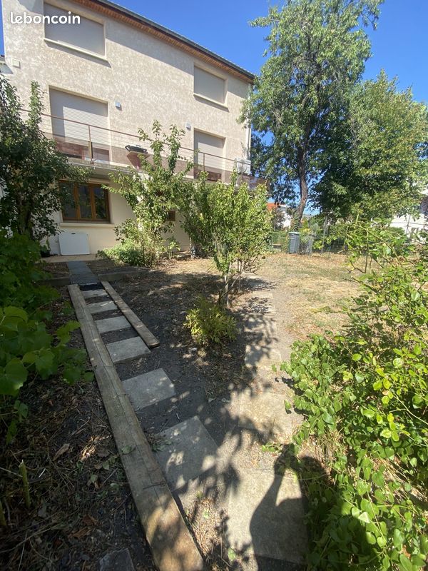 Appartement 2 pièces 53 m² · à Clermont-Ferrand · 53 m² · 700 €