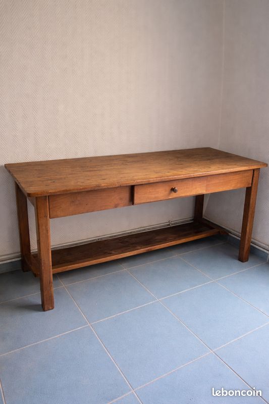 Ancienne table en bois massif / bureau rustique – charme ancien (image 1)