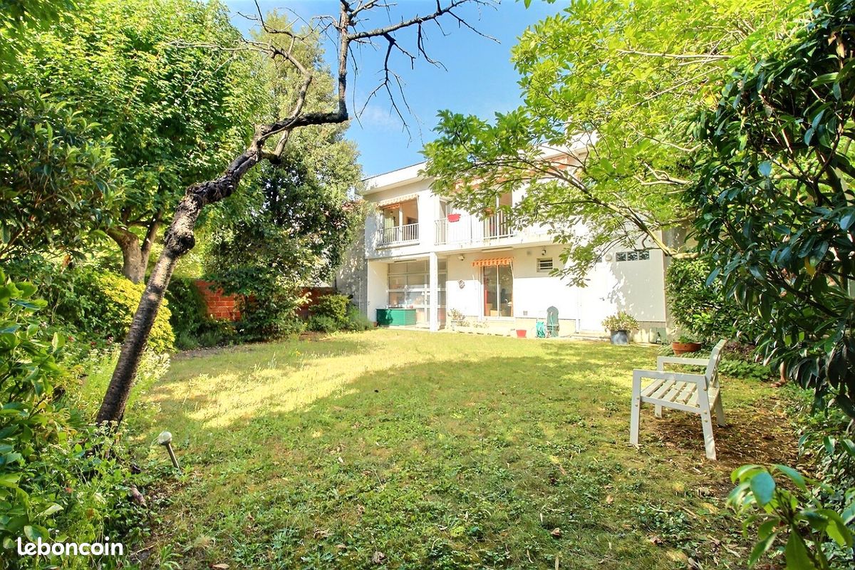 Maison 7 pièces 175 m² · à Colombes · 175 m² · 1 199 000 €