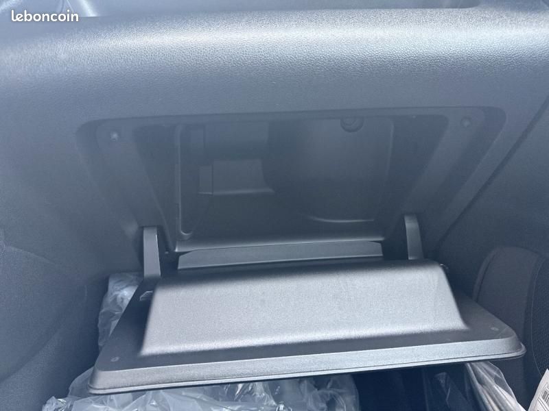 Opel Combo Cargo M 1000kg BlueHDi 130ch S&S EAT8 (image 10)