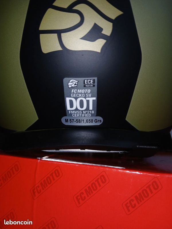 Casque neuf 57/58 modulable (image 2)