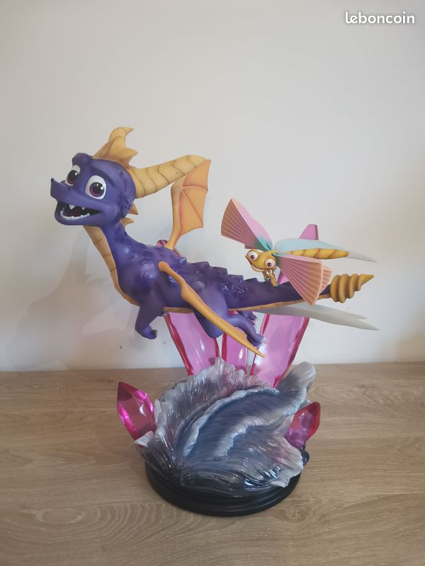 Statue First 4 Figures SPYRO THE DRAGON REIGNITED Exclusive Edition + Signature (image 1)