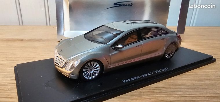 Miniature Spark 1/43 – Mercedes F100 Concept Car 1991 – Collection