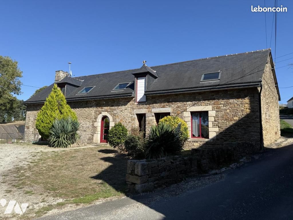 Maison 156 m² · à Laurenan · 156 m² · 249 648 €