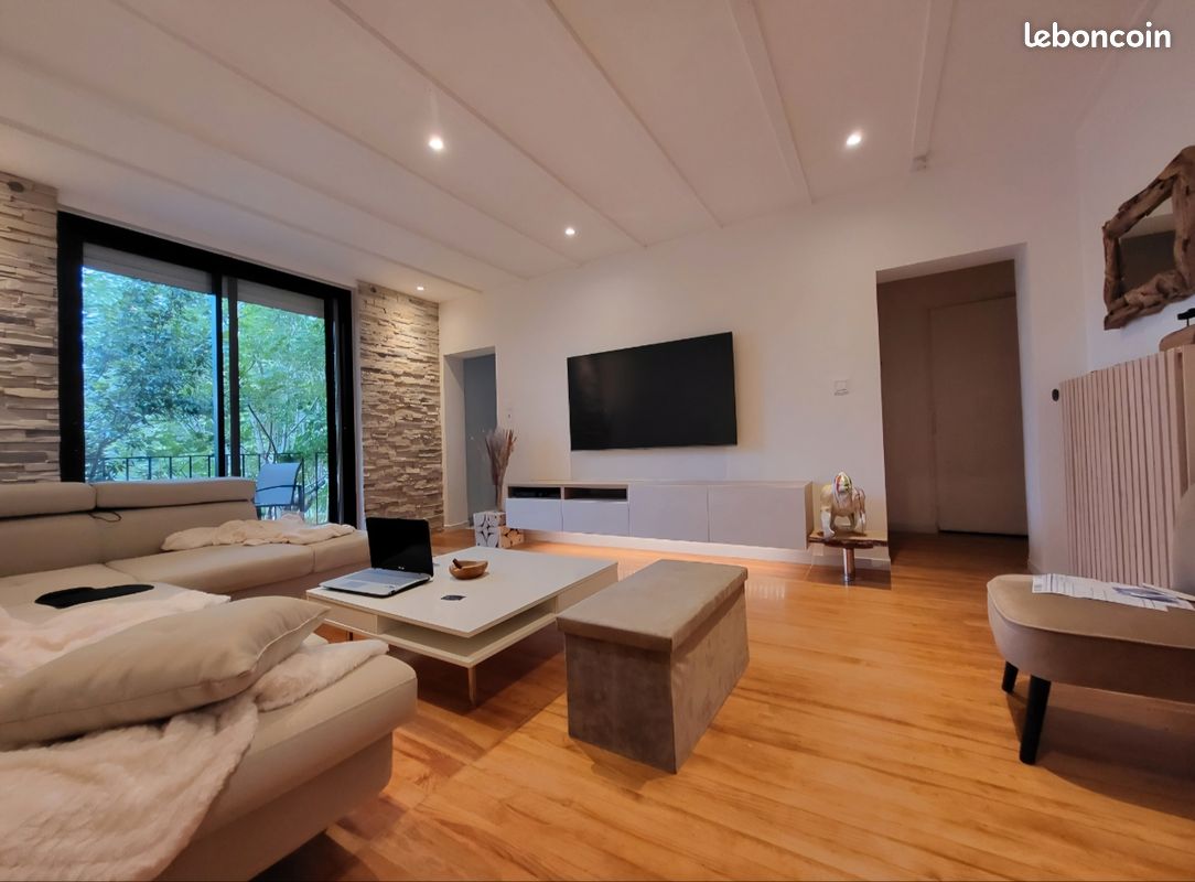 Appartement 4 pièces 90 m² · à Castres · 90 m² · 850 €/mois