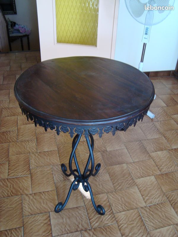 Table ronde (image 1)