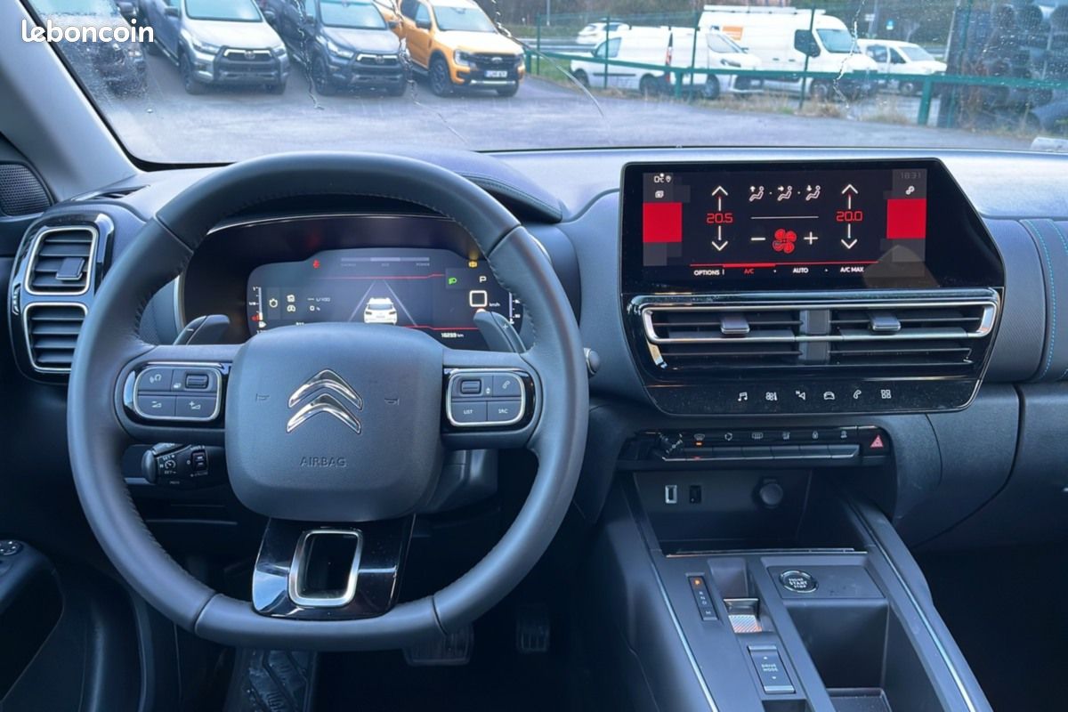 Kovvar Tapis De Sol Luxury Pour Peugeot 208 2019-2025 Hybrid E-DSC6 - Set 4 Pièces Sur-Mesure Velours