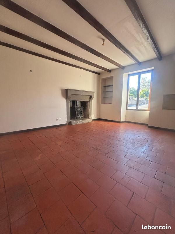 Maison 2 pièces 54 m² · à Montmorillon · 54 m² · 55 000 €