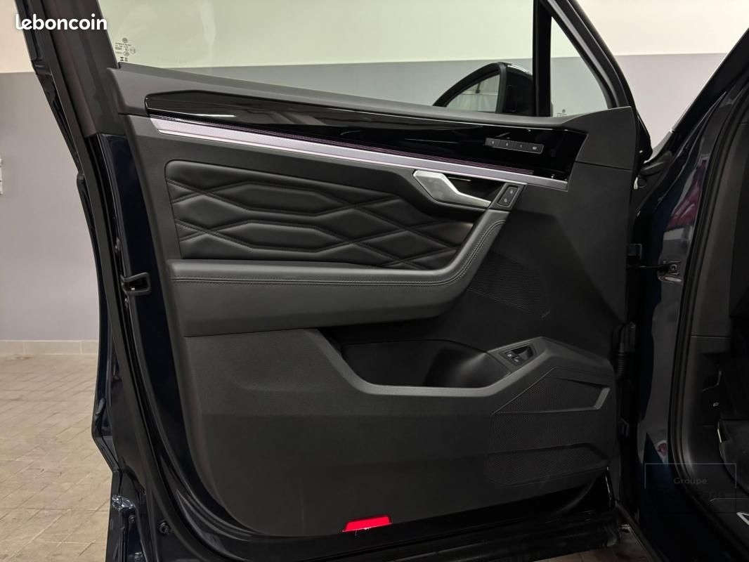 Volkswagen Touareg 3.0 TSI eHybrid 462 ch Tiptronic 8 4Motion R (image 10)