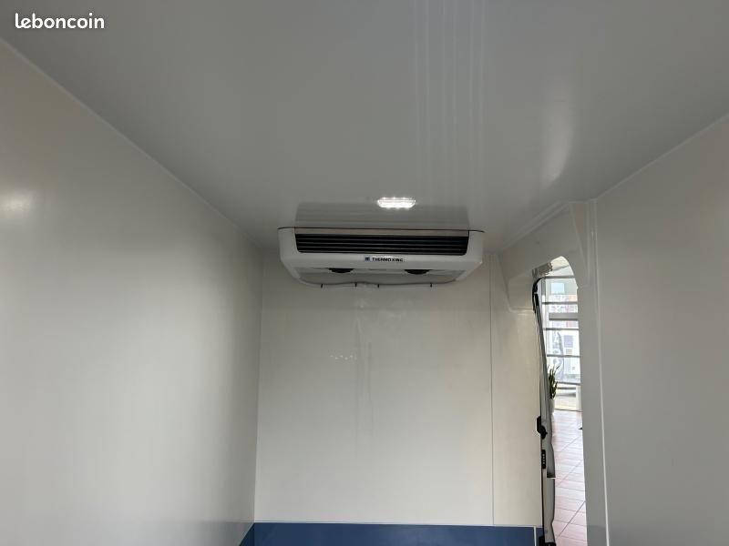Maxus Deliver9 Fg Deliver9 L3H2 150ch FRIGORIFIQUE (image 11)