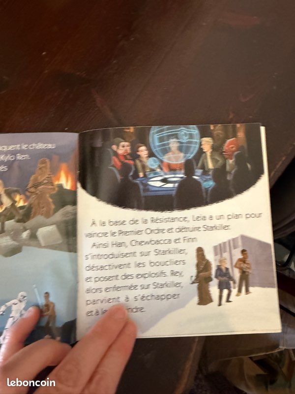 Star wars Le Réveil de la Force. TM Lucasfilm. Hachette jeunesse, 2016 (image 12)